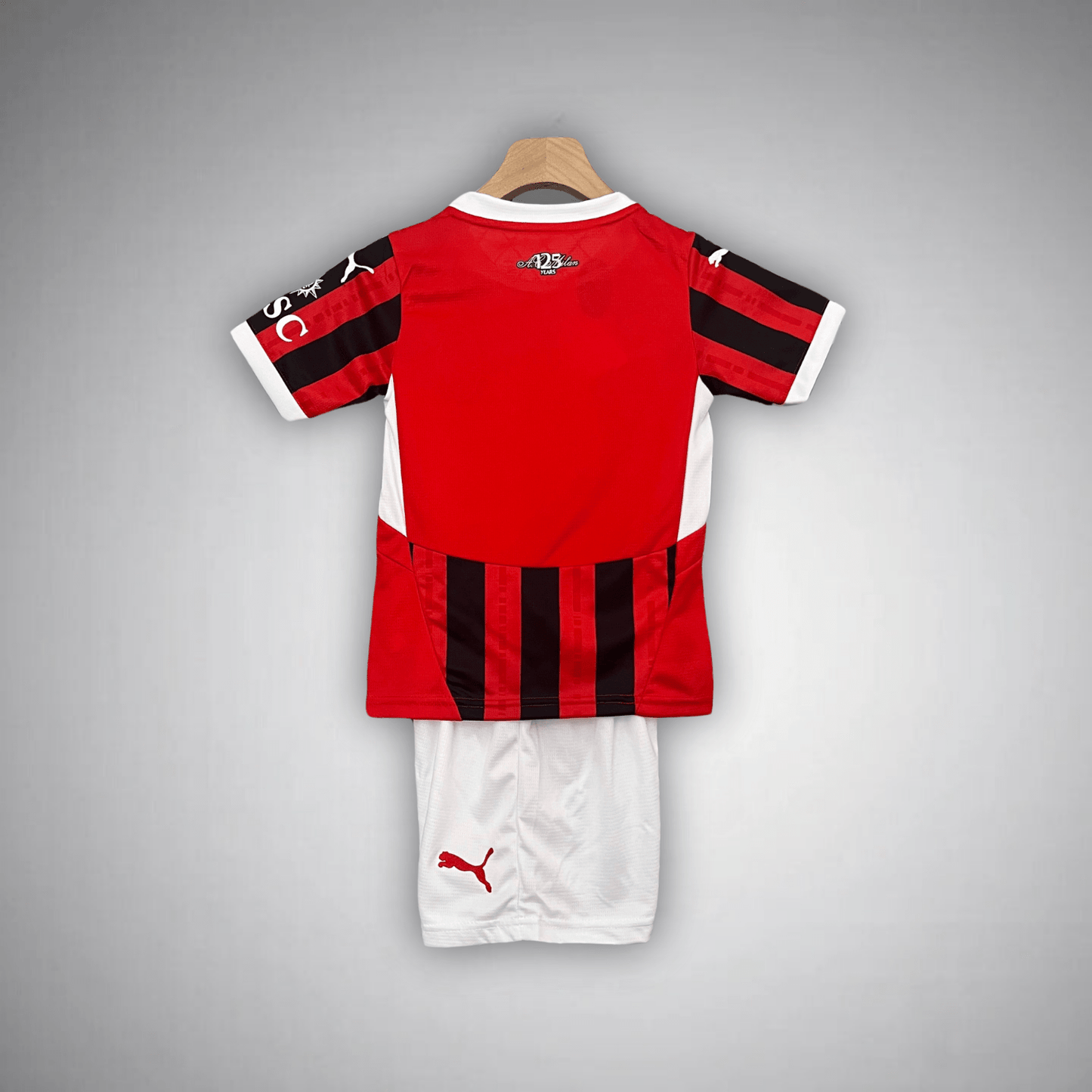 24/25 AC Milan Home Kids Size Kit