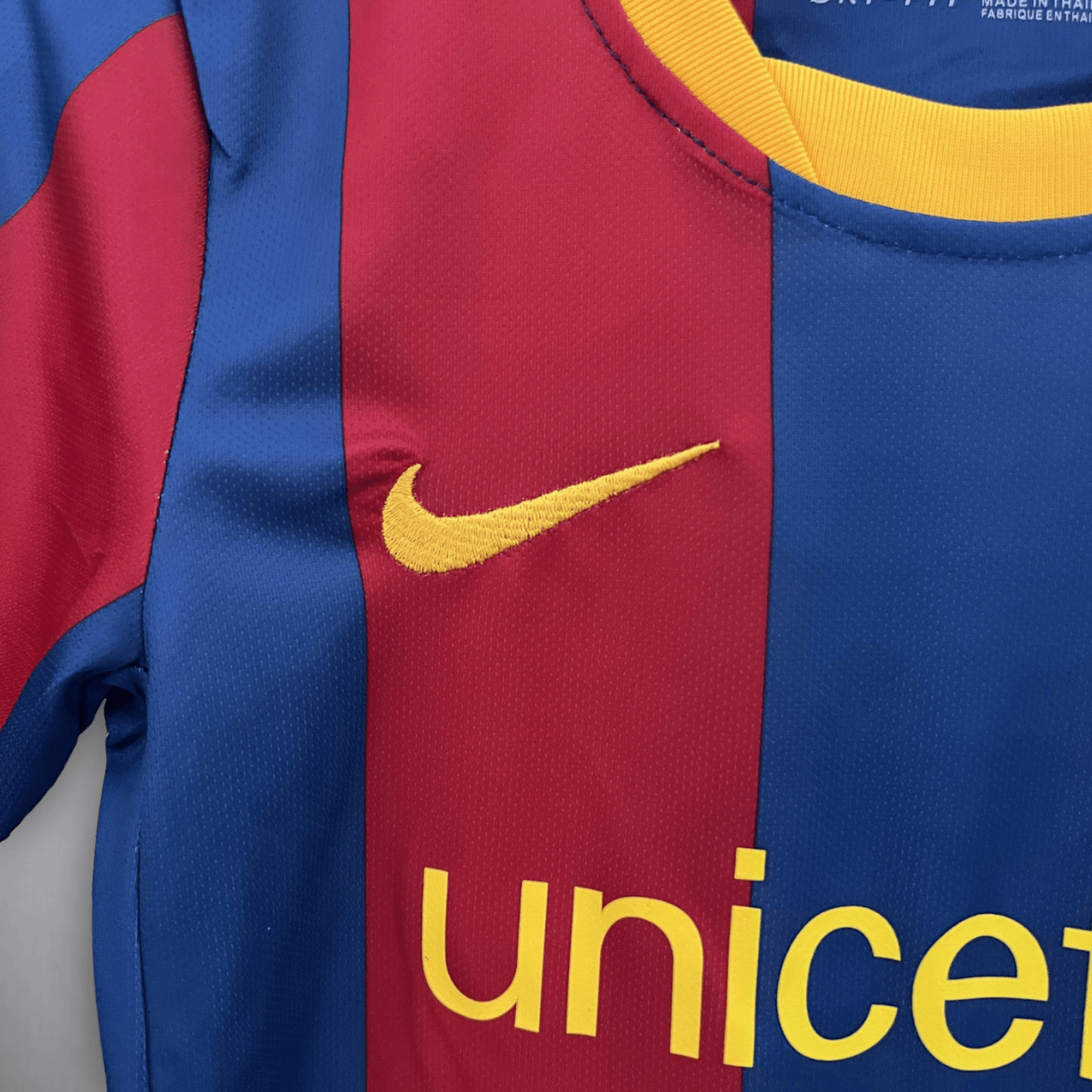 10/11 FC Barcelona Home Kids Size Kit