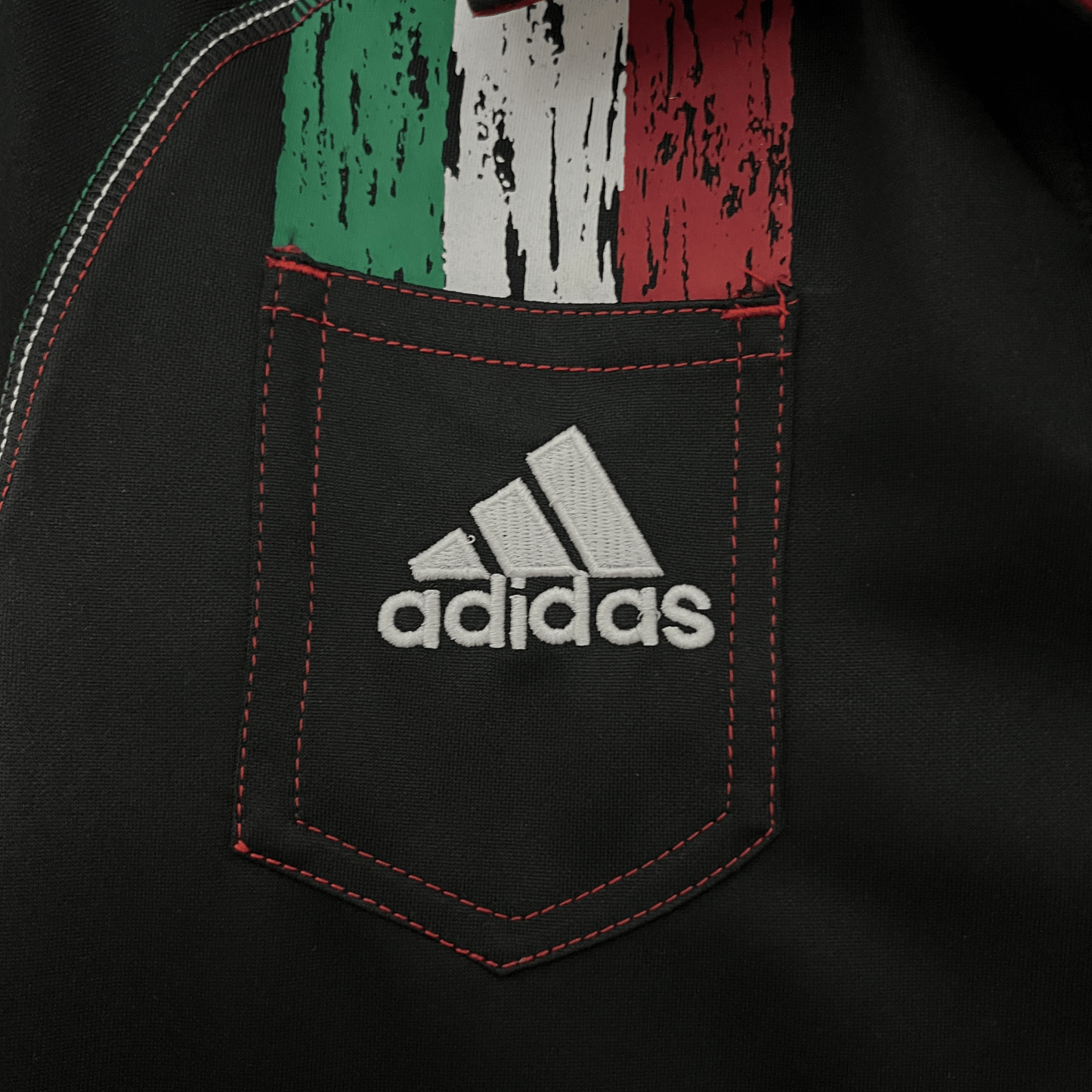 12/13 AC Milan Away Premium Kit