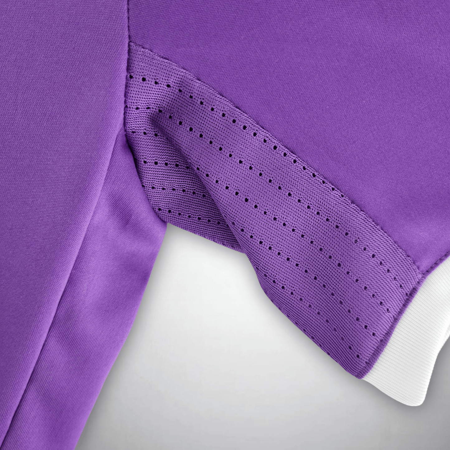 16/17 Real Madrid Away Kit