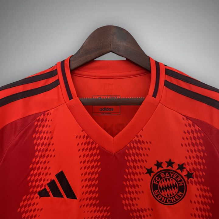 24/25 Bayern München Home Premium Kit