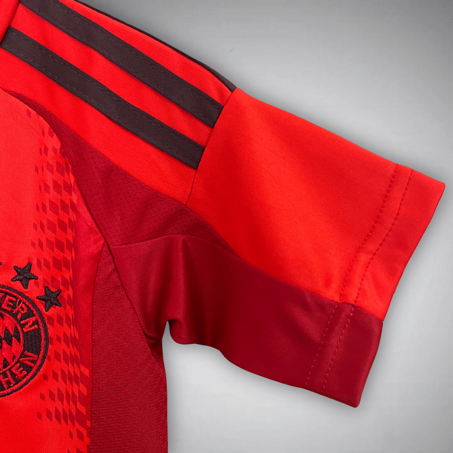 24/25 FC Bayern Home Kids Size Kit