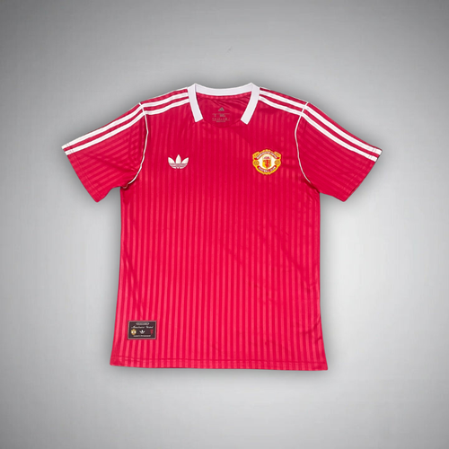 Manchester United "Timeless" Premium Kit