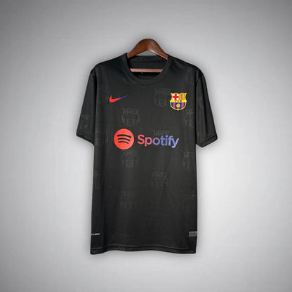 FC Barcelona "Noir Camp" Premium Kit