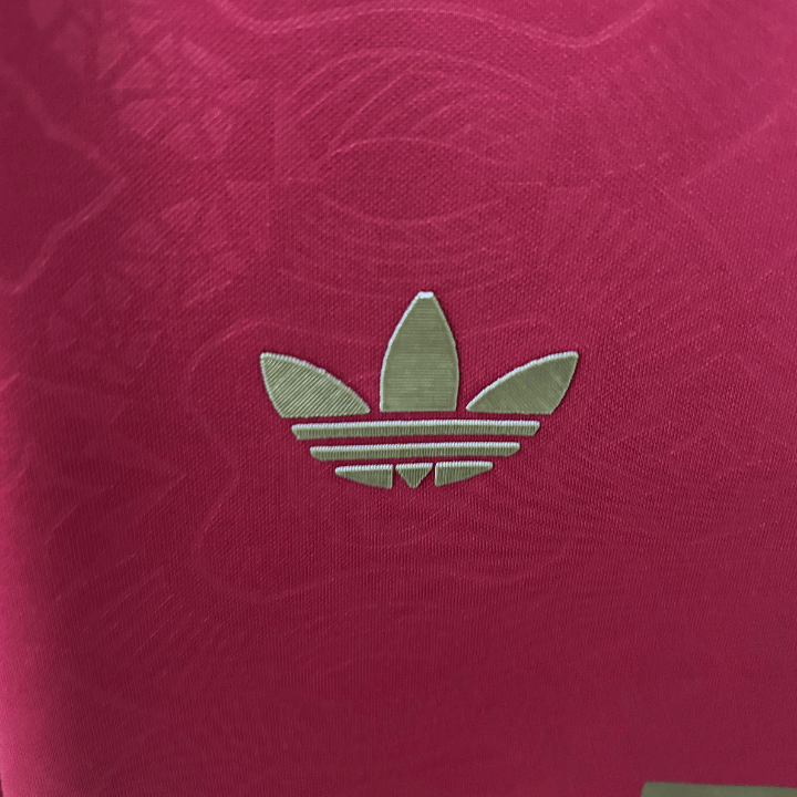 FC Bayern 125 Anniversary Premium Kit