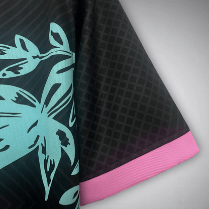 Inter Milan "Serpente Rosa" Premium Kit