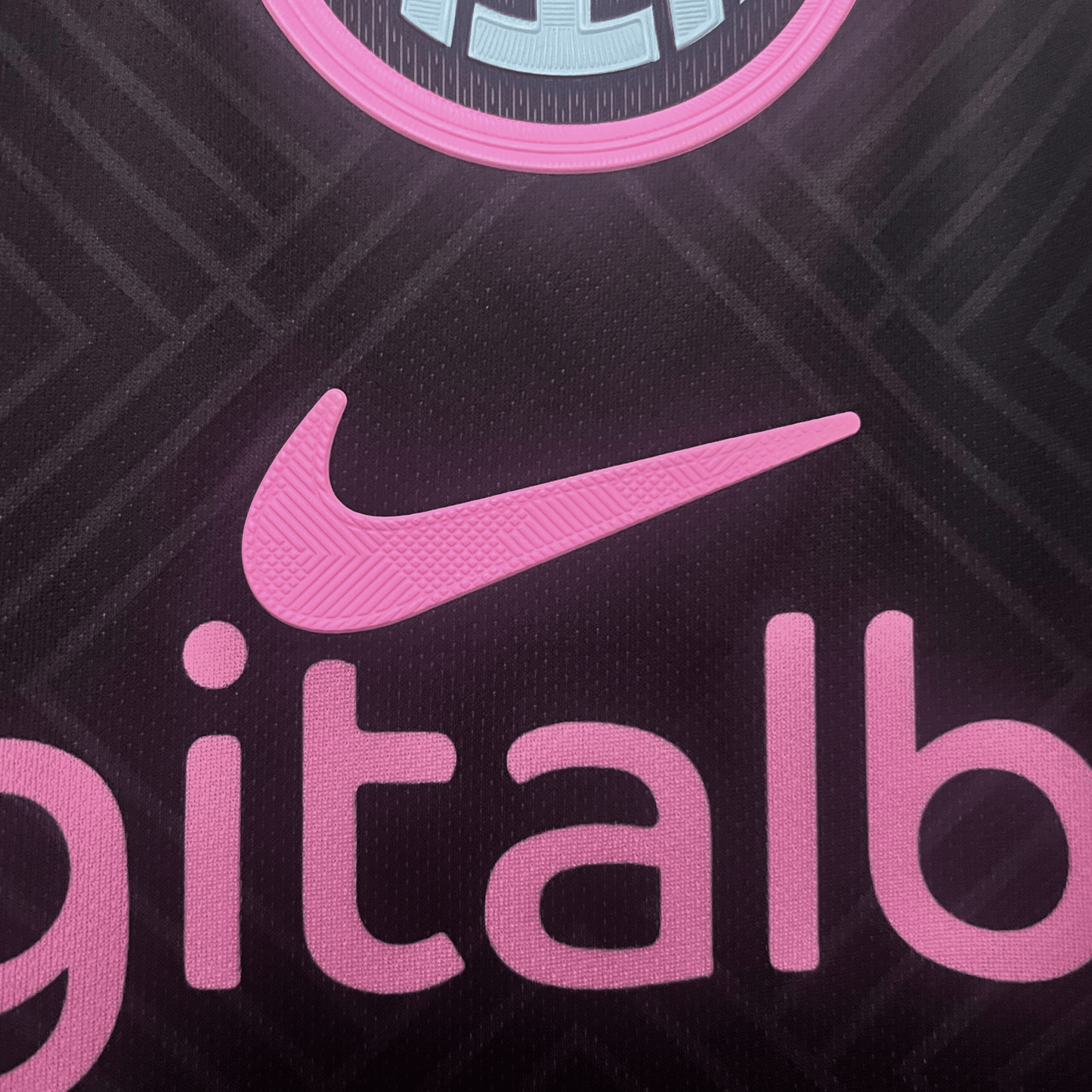 Inter Milan "Serpente Rosa" Premium Kit