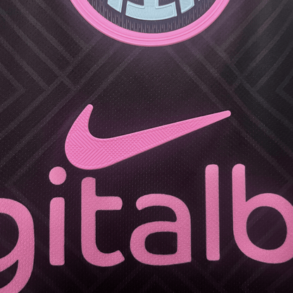 Inter Milan "Serpente Rosa" Premium Kit