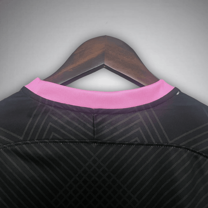 Inter Milan "Serpente Rosa" Premium Kit