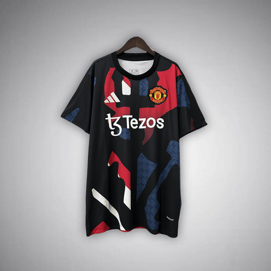 Manchester United "Devil's Puzzle" Premium Kit