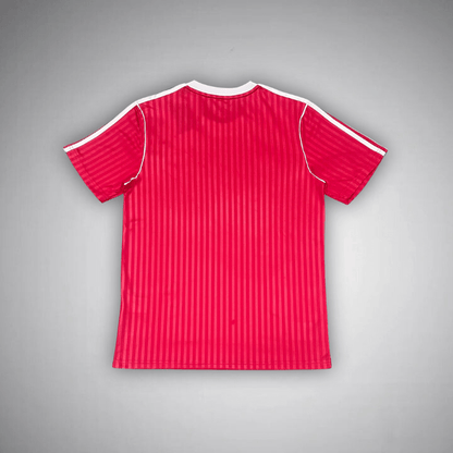 Manchester United "Timeless" Premium Kit