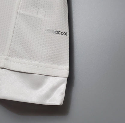 15/16 Real Madrid Home Kit