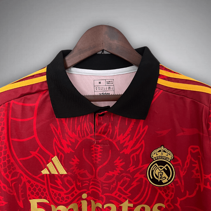 Real Madrid "Dragón De Fuego" Premium Kit
