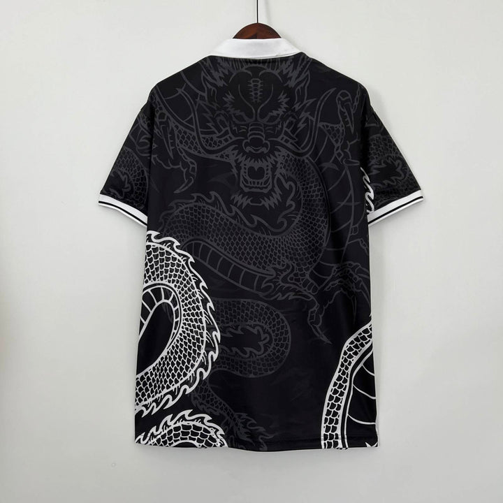 Real Madrid "Dragón Negro" Premium Kit