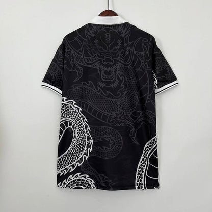 Real Madrid "Dragón Negro" Premium Kit